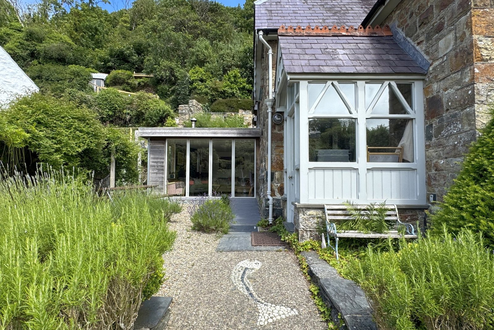 Gwêl y Cei gallery image